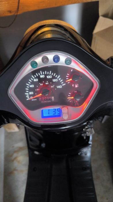 Scooter Znen 125cc, 2018 (Poucos km)
