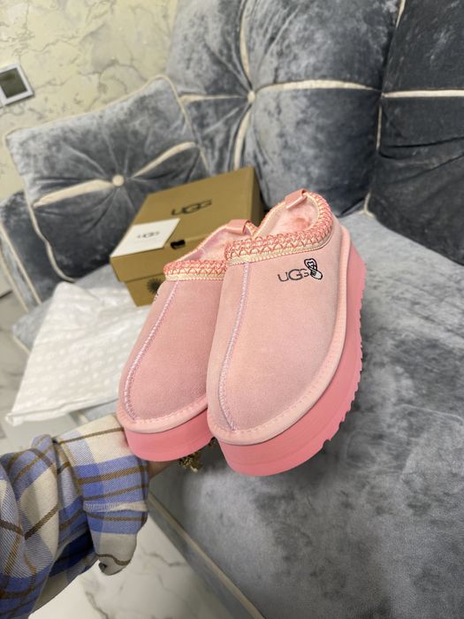 Розовые угги UGG Tazz Love Slipper Arroyo Tropical Pink Sand