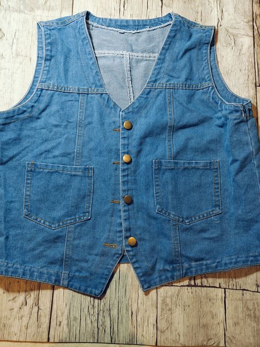 Sprzedam kamizelkę dżinsową