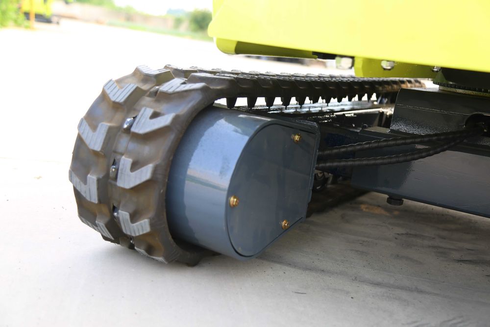 Mini Giratória LANDWARD XT12Pro 1200KG Motor Kubota
