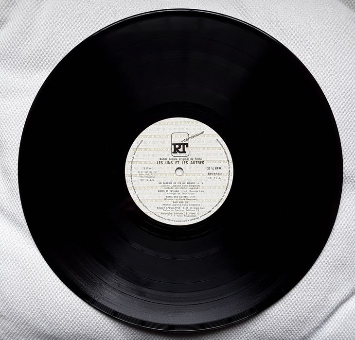 Disco lp dulpo em vinil "Les uns et les autres", Bande originale