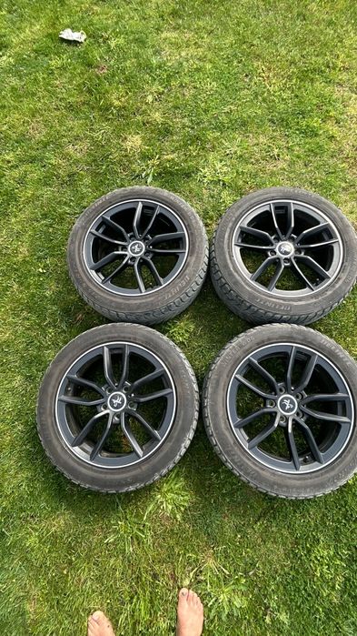 Jantes Keskin 17" 5x114.3 + Pneus Inverno 215/55R17 (Como Novas)
