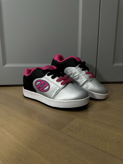 Роликові кросівки Heelys 33