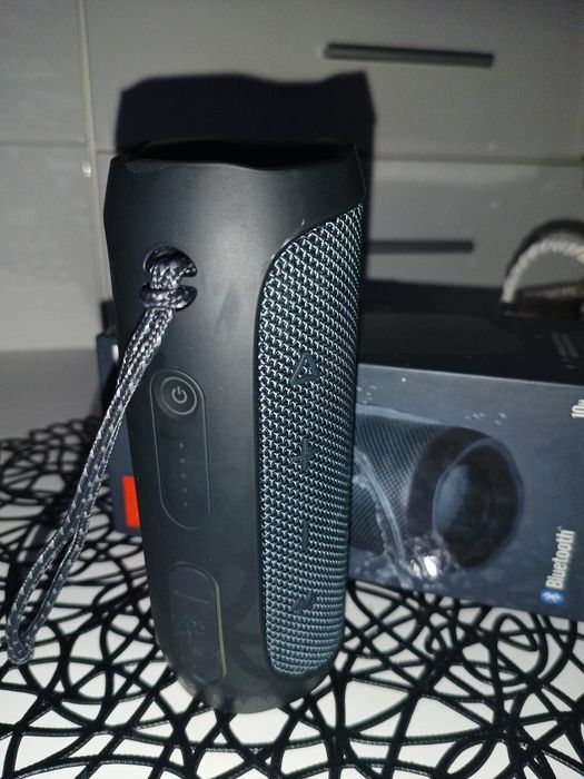 Głośnik JBL Flip essential 2