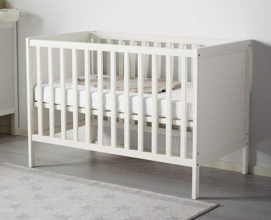 Berço SUNDVIK do Ikea branco