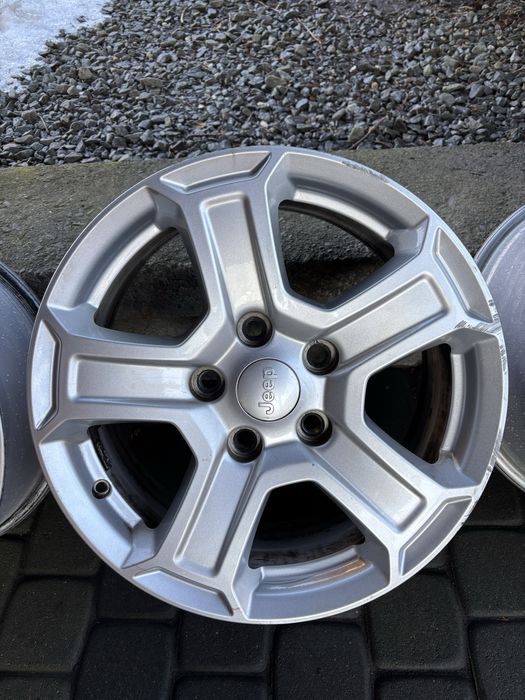 Felgi 17 5x127 Jeep Wrangler