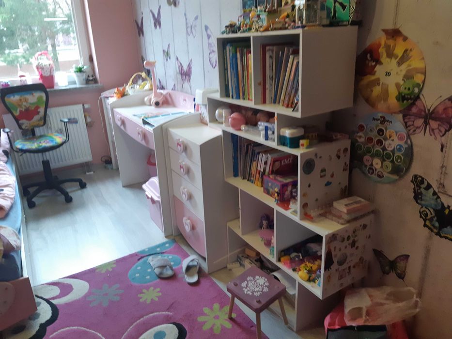 Komplet mebli dla dziewczynki księżniczki szafa komody łóżko biurko