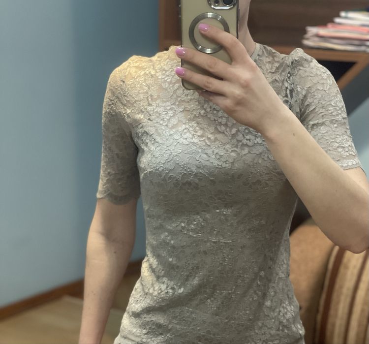 Гіпюрова блуза.