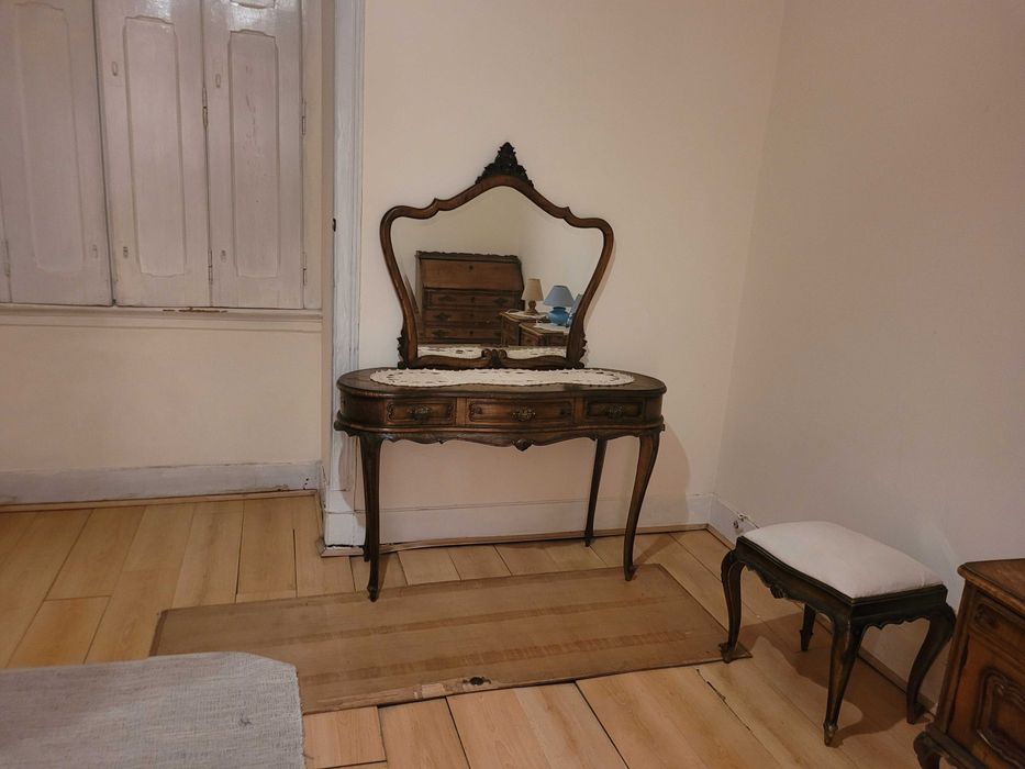 Móveis de quarto antigos