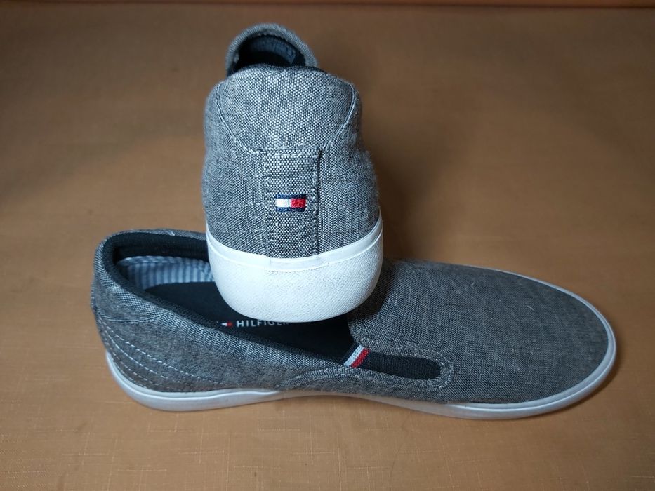 Tommy Hilfiger 42 Grey exclusive edition trampki