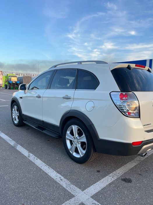 Продам  Chevrolet Captiva 2.2 дизель