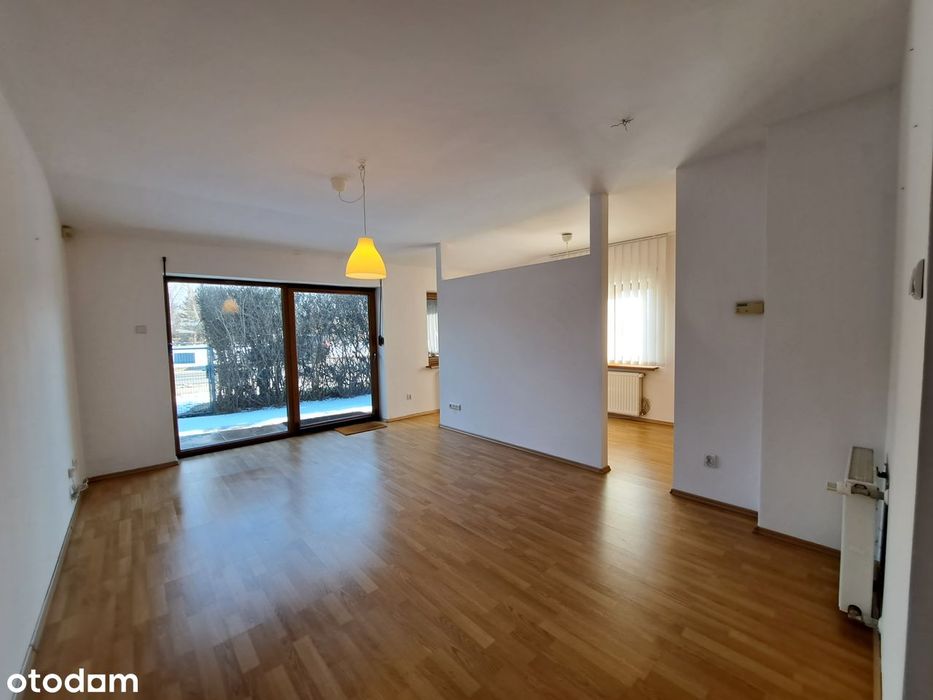 lokal biurowy w budynku wolnostojącym 56m2 parking, taras ul. Radosna