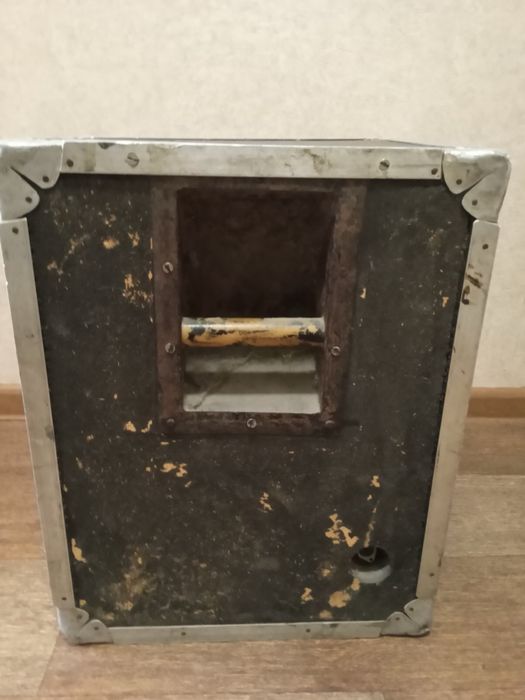 Корпус колонки монитор