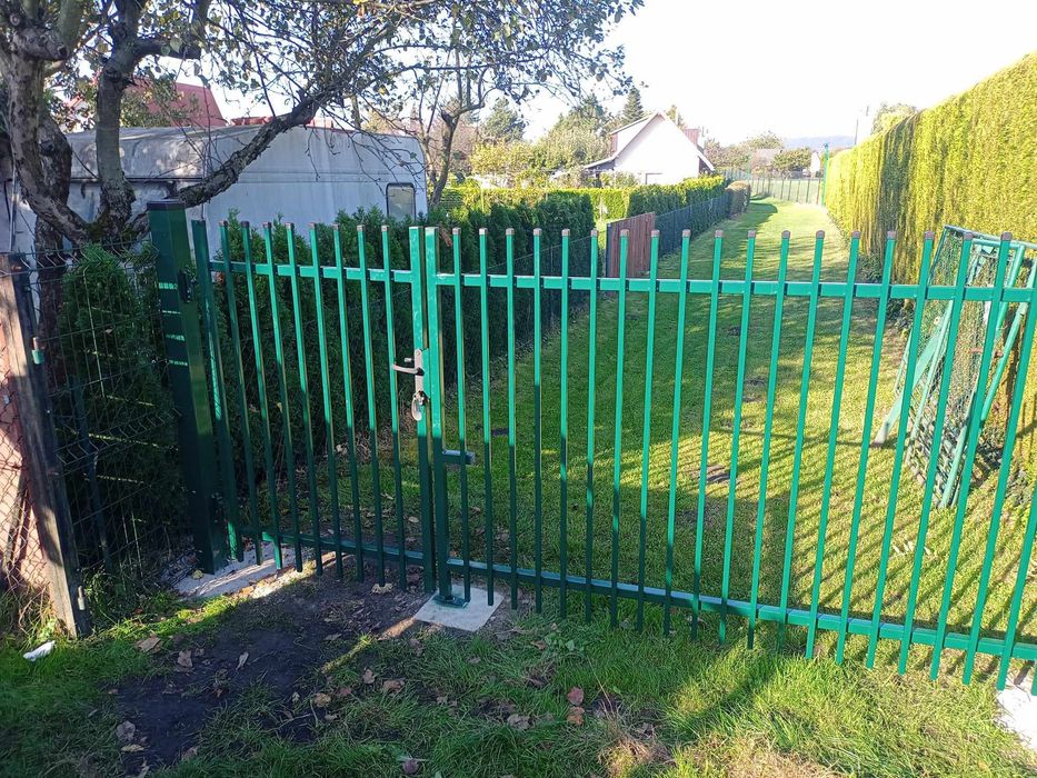 Ogrodzenia, bramy