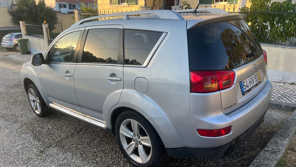 Peugeot 4007 2,2 HDI 4x4 7 lugares ( avariado )