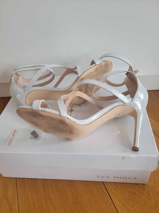 szpilki sandały skórzane Eva Minge r. 38