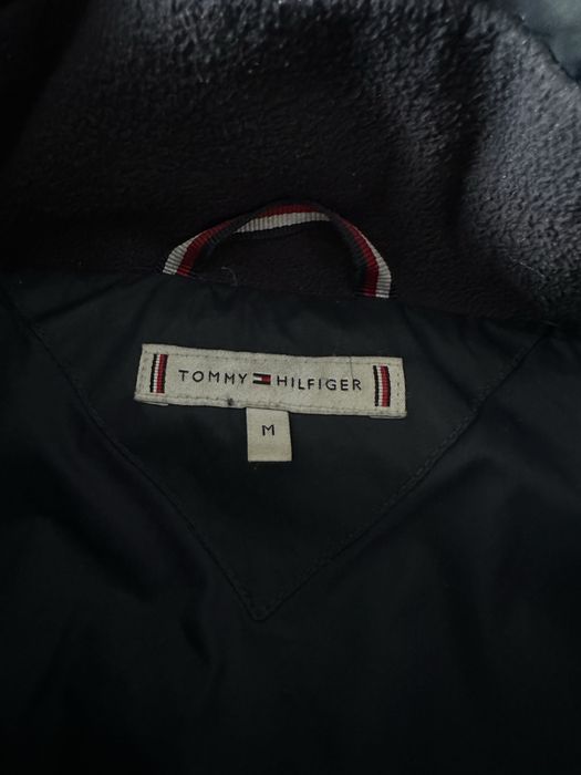granatowy puchowy pikowany płaszcz kurtka z kapturem Tommy Hilfiger