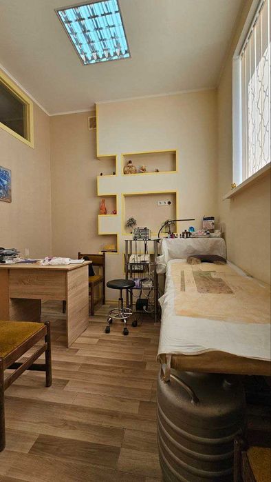 DC S4 Продам небольшое коммерческое помещение Салтовка новострой