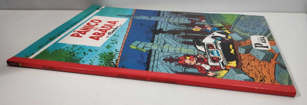 Pânico Na Abadia - As Aventuras De Spirou e Fantásio