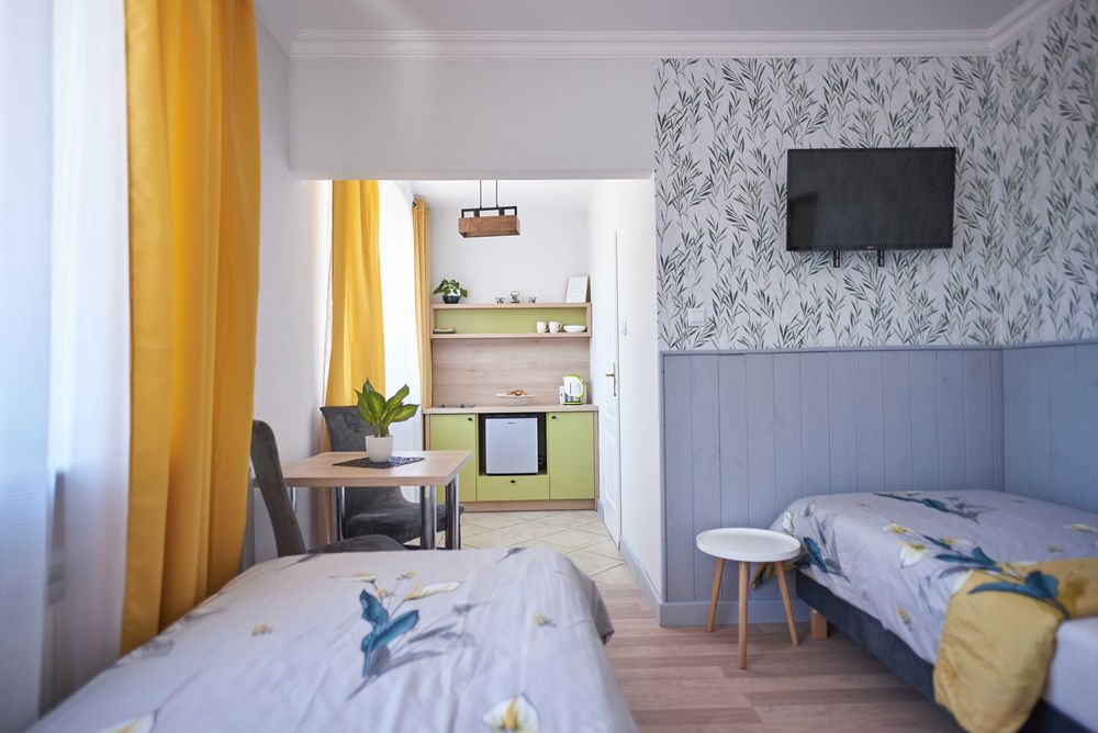 Noclegi dla firm , łazieni w pokojach ,duze pokoje .