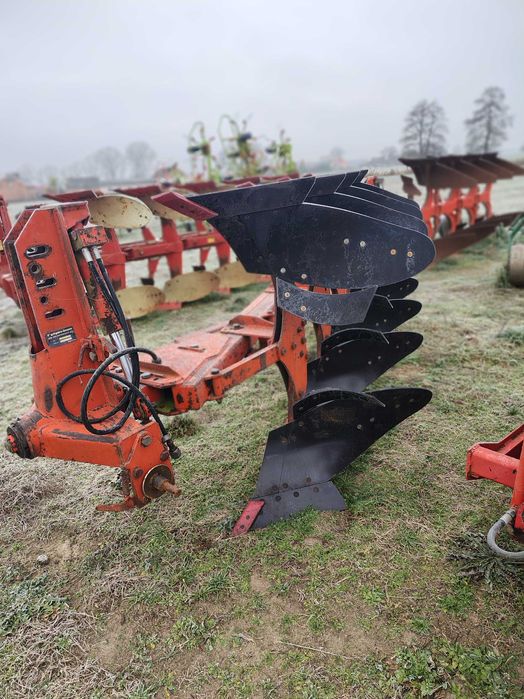 Pług GREGOIREW BESSON 4 skibowy  12 do 20 CALI LEKKI  RB 3+1 KUHN