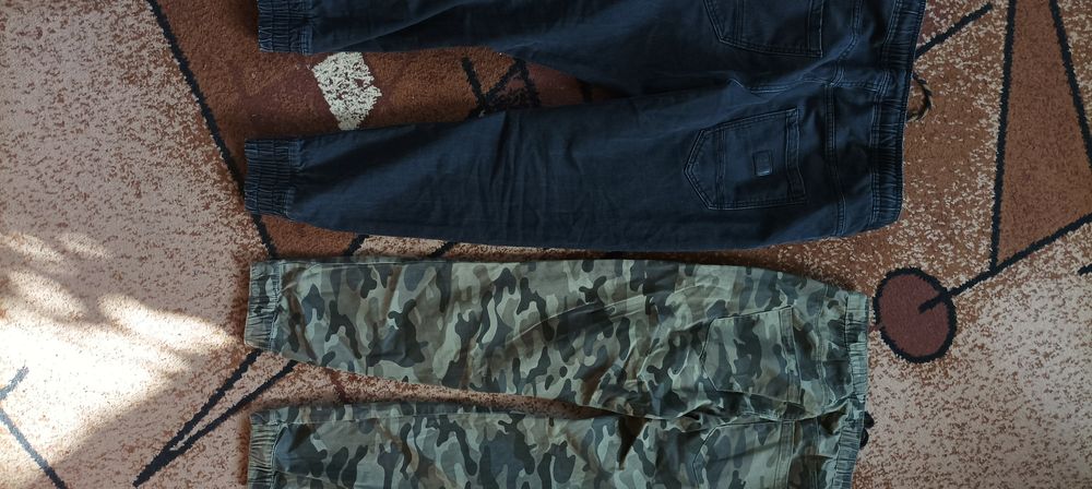Spodnie Cropp jogger