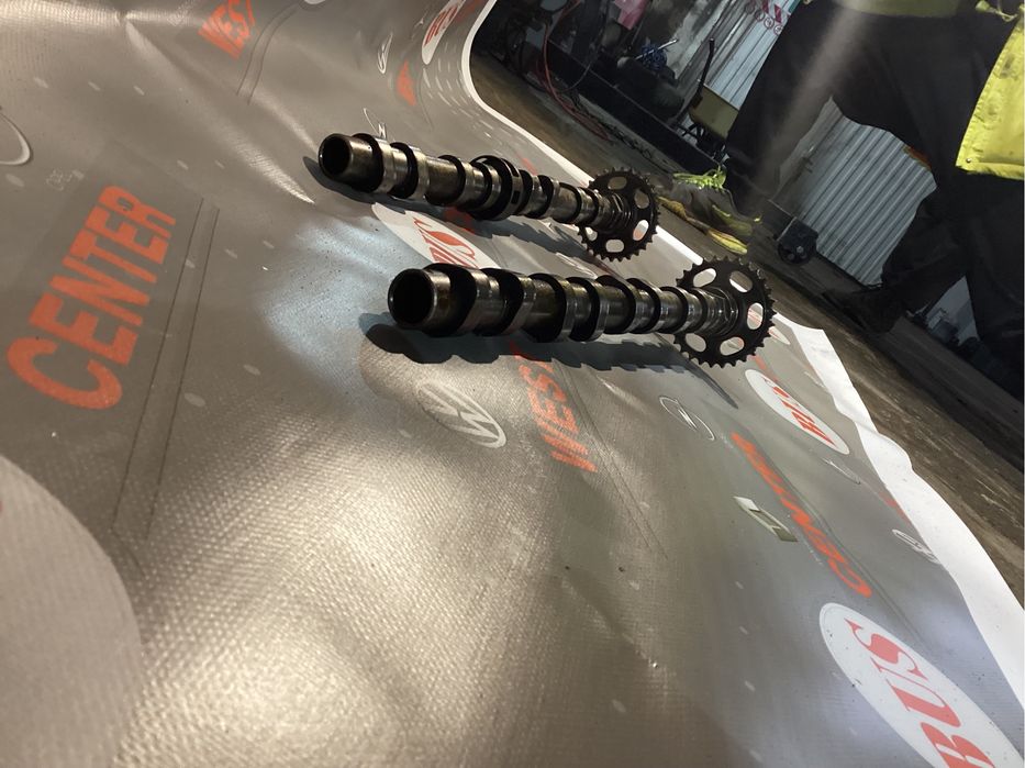 Распредвал Мотор 651 Спринтер Розпридвали Двигатель 2.1 Двигун