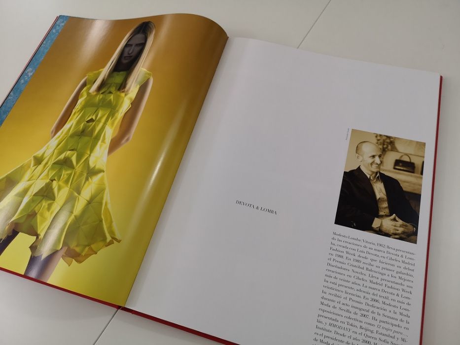 Livro de moda (NOVO) - Geografia de la Moda Española