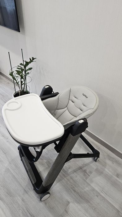 Дитячий стілець Peg-Perego Siesta