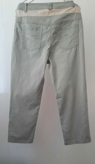 Брюки короткие, капри