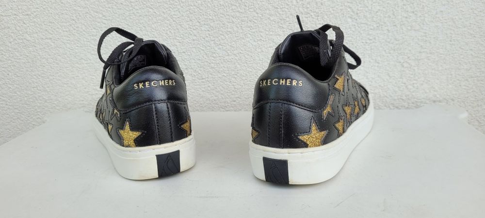 Skórzane sneakersy Skechers rozmiar 38-25 cm.