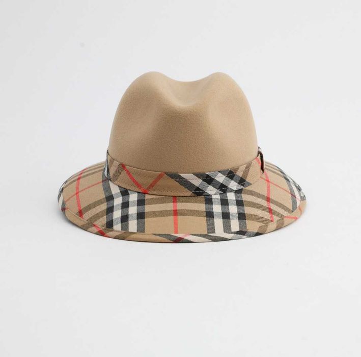 Вінтажний капелюх Burberry