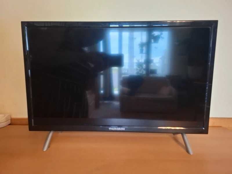 Telewizor Thomson 24” LED – hdmi usb stan bardzo dobry