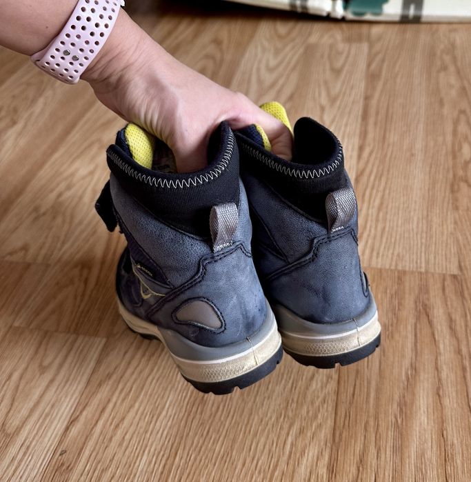 Зимові черевики ECCO для дитини, р. 28, устілка 17 см