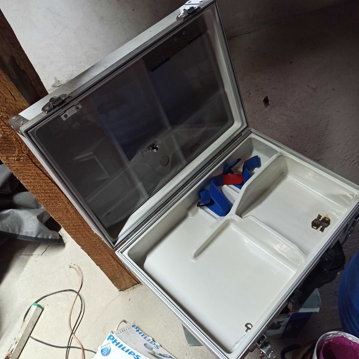 Walizka medyczna na sprzęt . Ambulans karetka ratownik torba plecak.