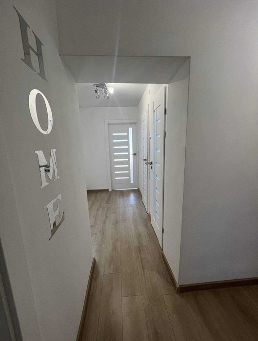 Продам 4к квартиру в самому Центрі.Готова до проживання.Вул П.Орлика