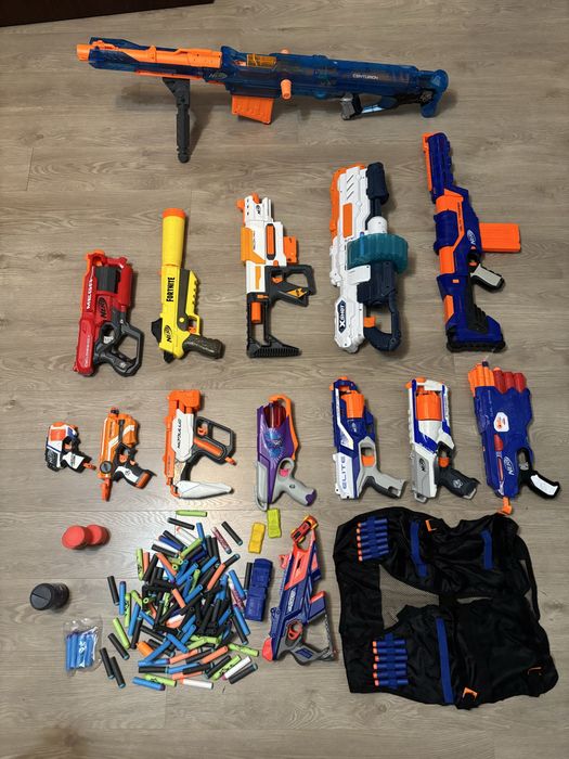 Super zestaw Nerf (14 szt) z dodatkami!
