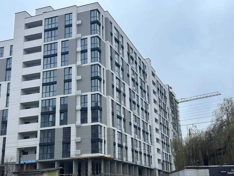 Трикімнатна квартира в ЖК Сенат