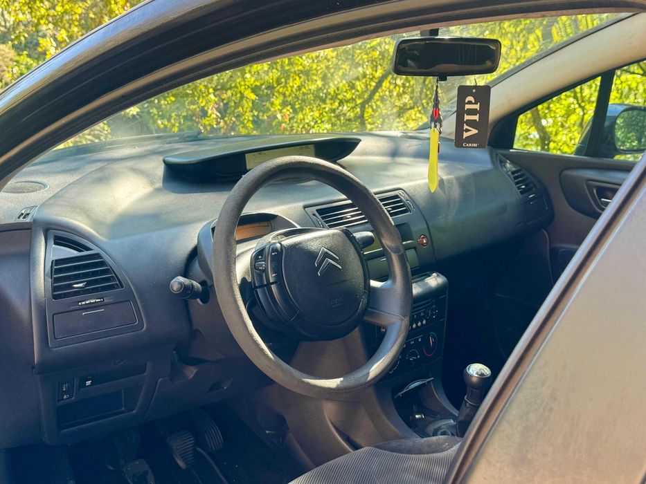 Citroën C4 2005 1250€