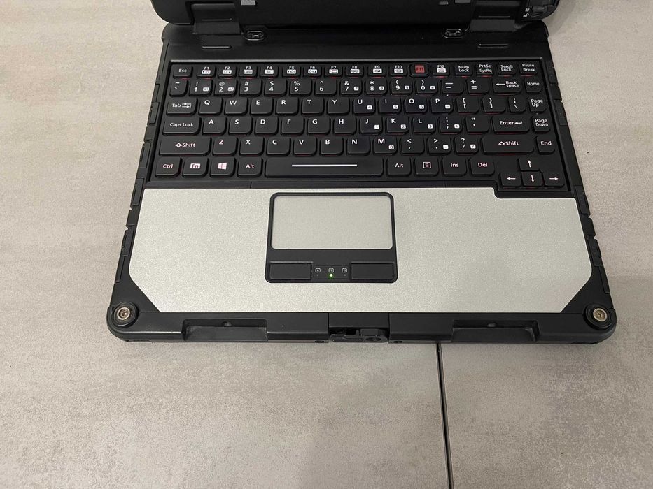 Захищений ноутбук-планшет Panasonic Toughbook CF-33/i7/16GB/500GB/4G