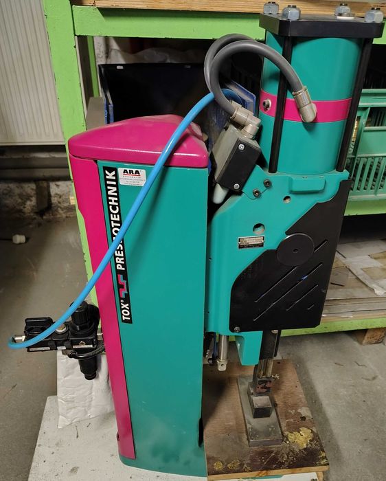Prasa pneumatyczna TOX PFHL 008.001