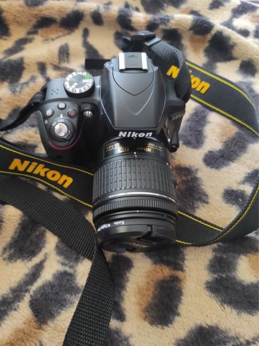 Nikon Digital Camera D3300
