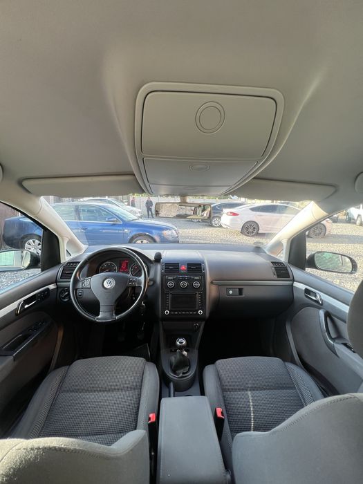Volkswagen Touran 1.6