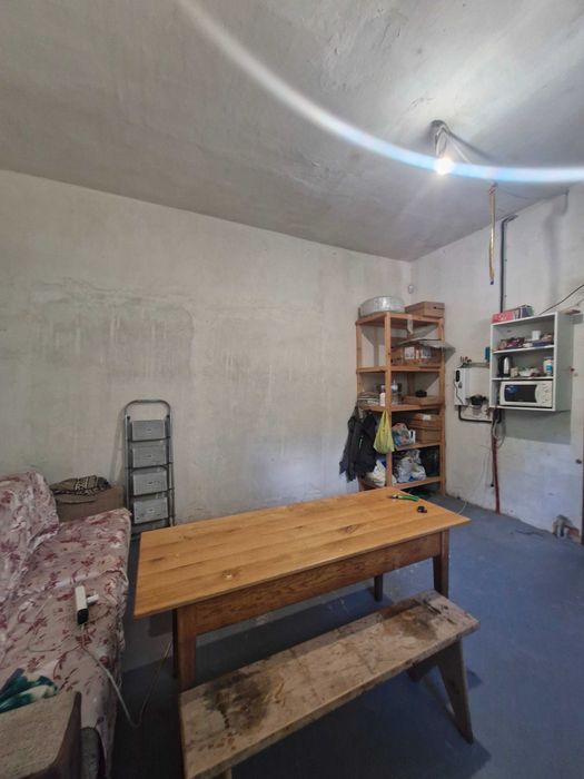 Продається приміщення під бізнес.