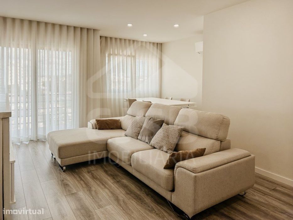 Apartamento T2 Torre da Marinha