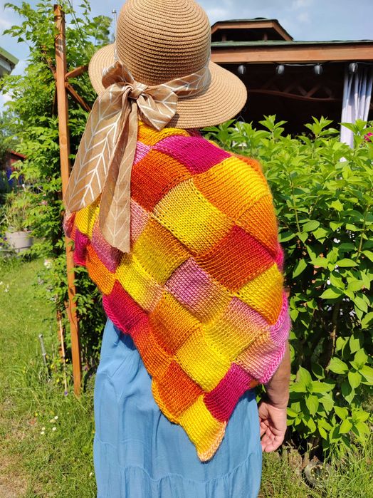 Chusta szal trójkątna handmade