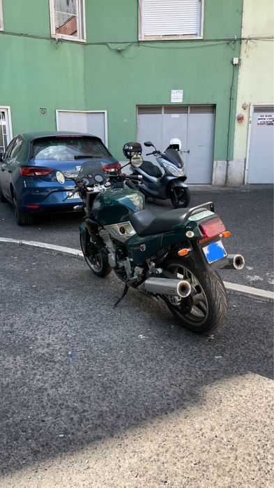 Triumph Trident 750 de 1994