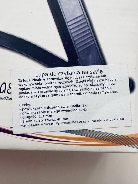 Lupa do czytania na szyję