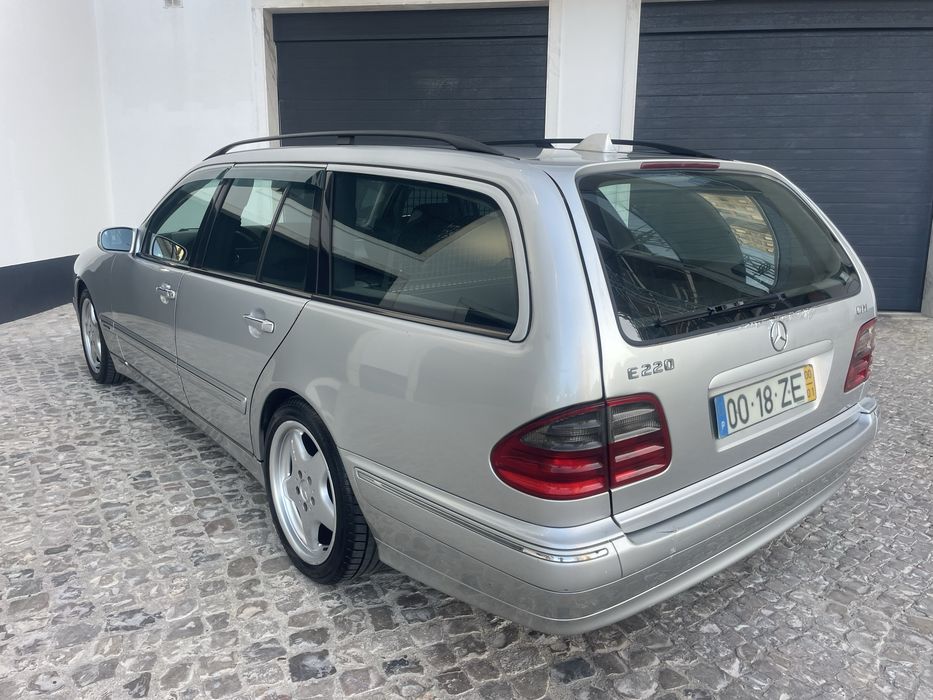 Mercedes-Benz E 220 — fotografia 4