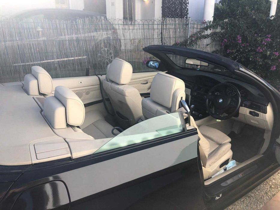 BMW 320i descapotavel de 2012 com poucos kms
